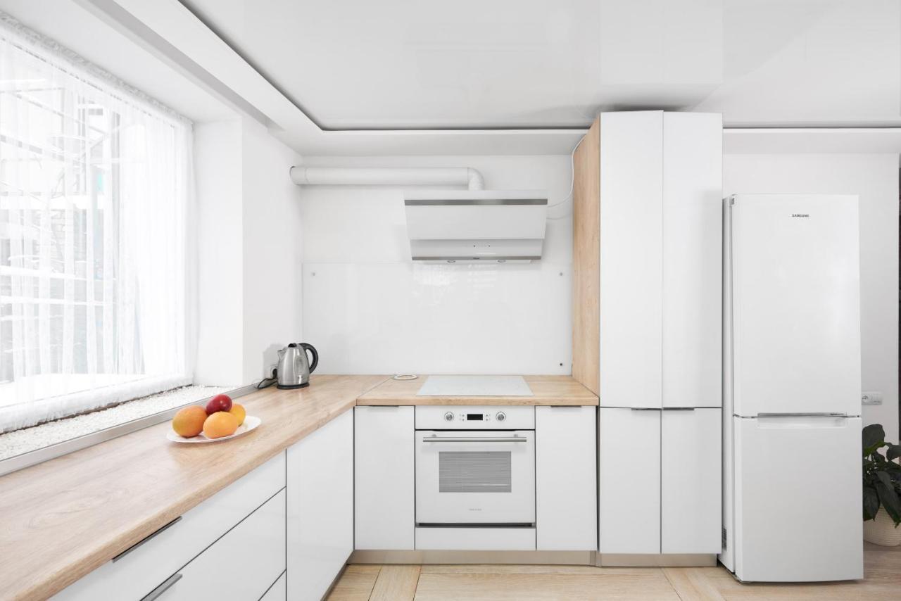 Apartamento Квартира Для Вас! Вул. Голинського, 8! Leópolis Exterior foto